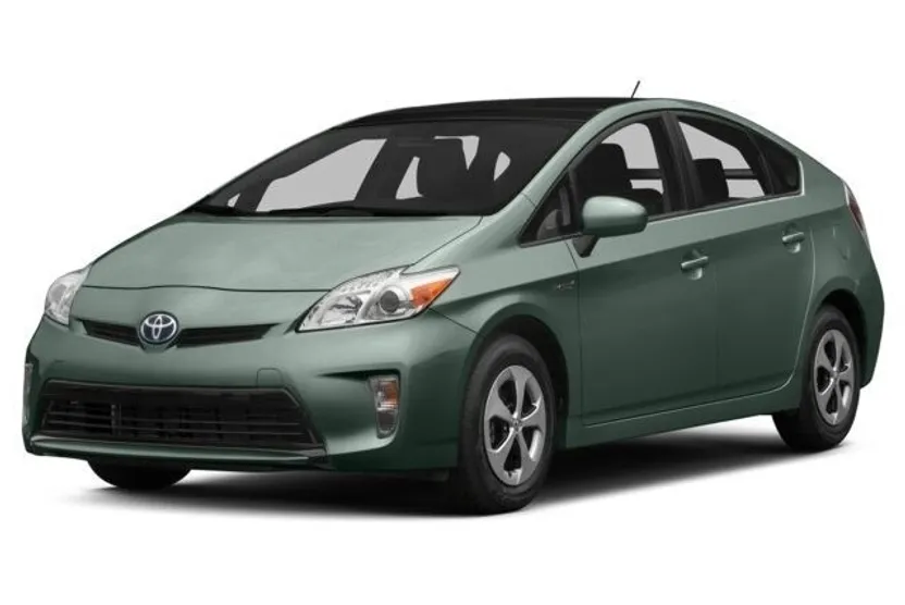 2014 Toyota Prius Four photo 1