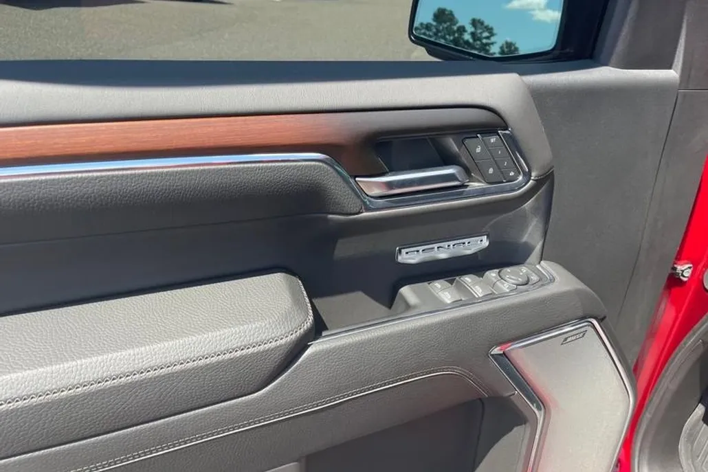 2024 Gmc Sierra 1500 Denali photo 1