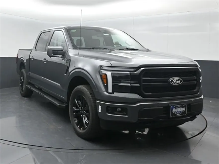 2025 Ford F-150 Lariat photo 1