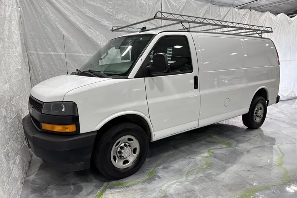2019 Chevrolet Express Work Van Cargo 2500 photo 1