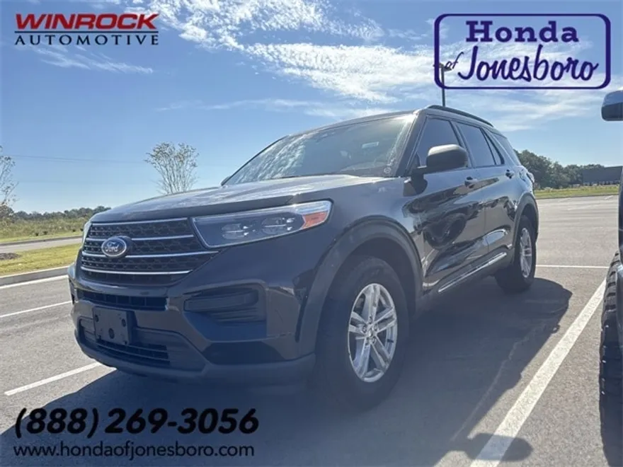 2020 Ford Explorer XLT photo 1