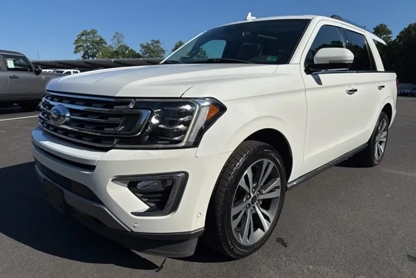 2020 Ford Expedition Limited photo 1