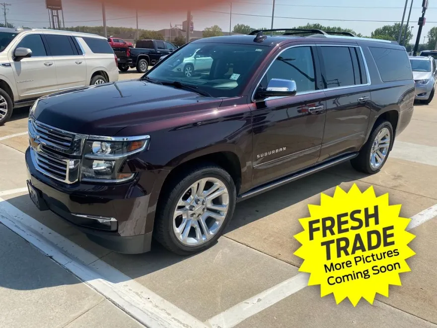 2020 Chevrolet Suburban Premier photo 1
