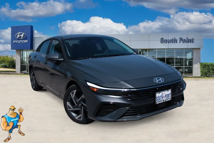 2025 Hyundai Elantra Limited photo 1