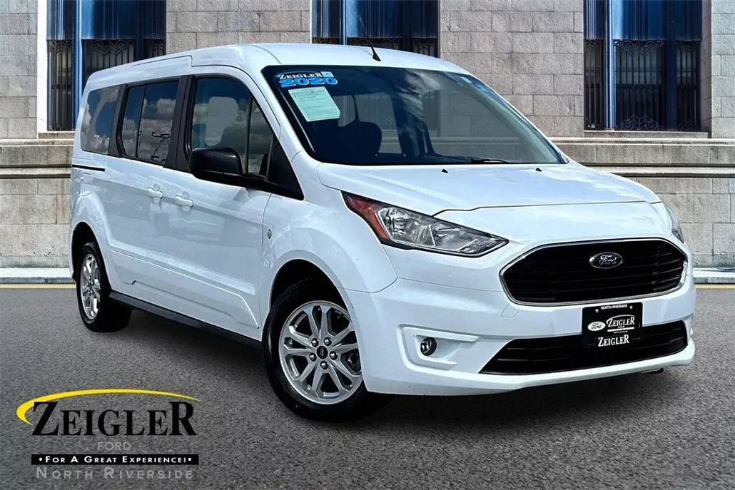 2020 Ford Transit Connect XLT photo 1