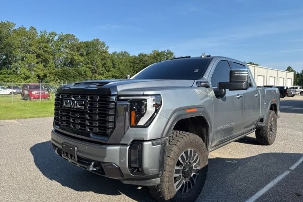 2024 Gmc Sierra HD Denali Ultimate photo 1