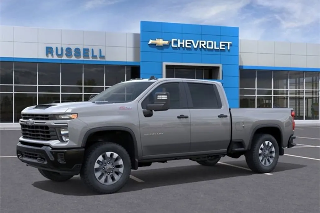 2025 Chevrolet Silverado 2500HD Custom photo 1