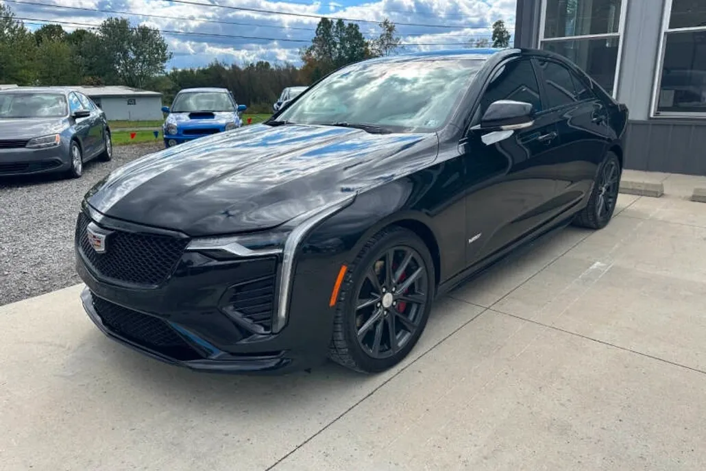 2020 Cadillac CT4 photo 1