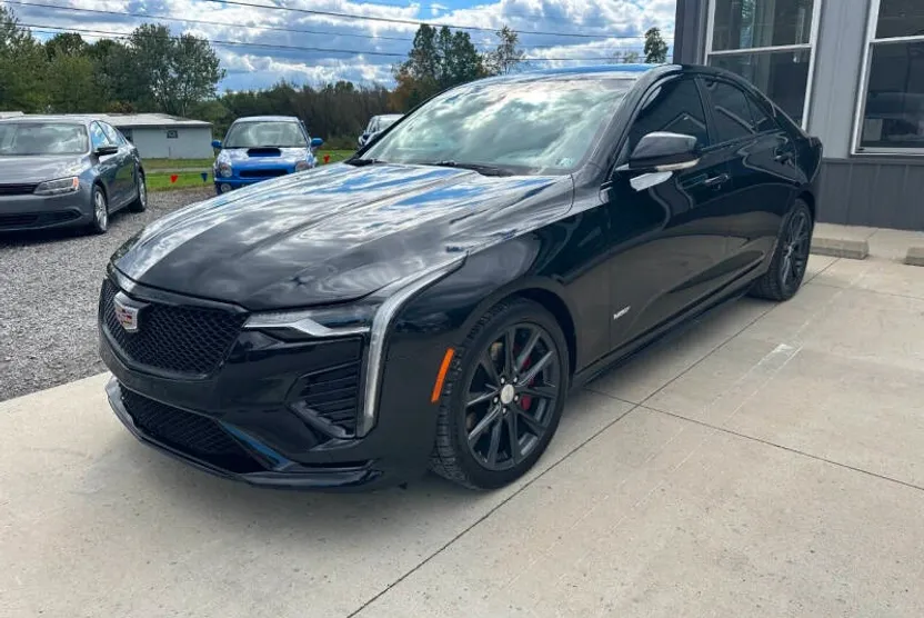 2020 Cadillac CT4 photo 1