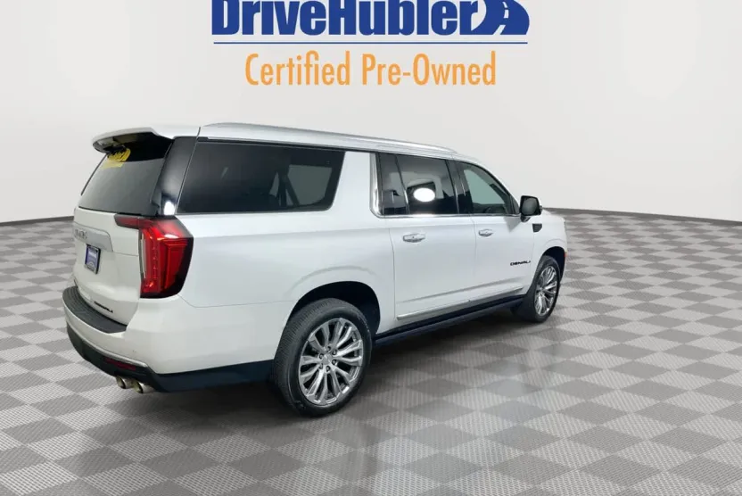 2022 Gmc Yukon XL Denali photo 1