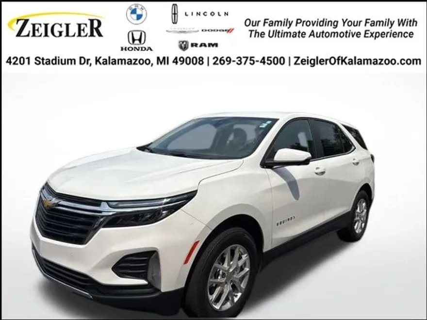 2024 Chevrolet Equinox LT photo 1