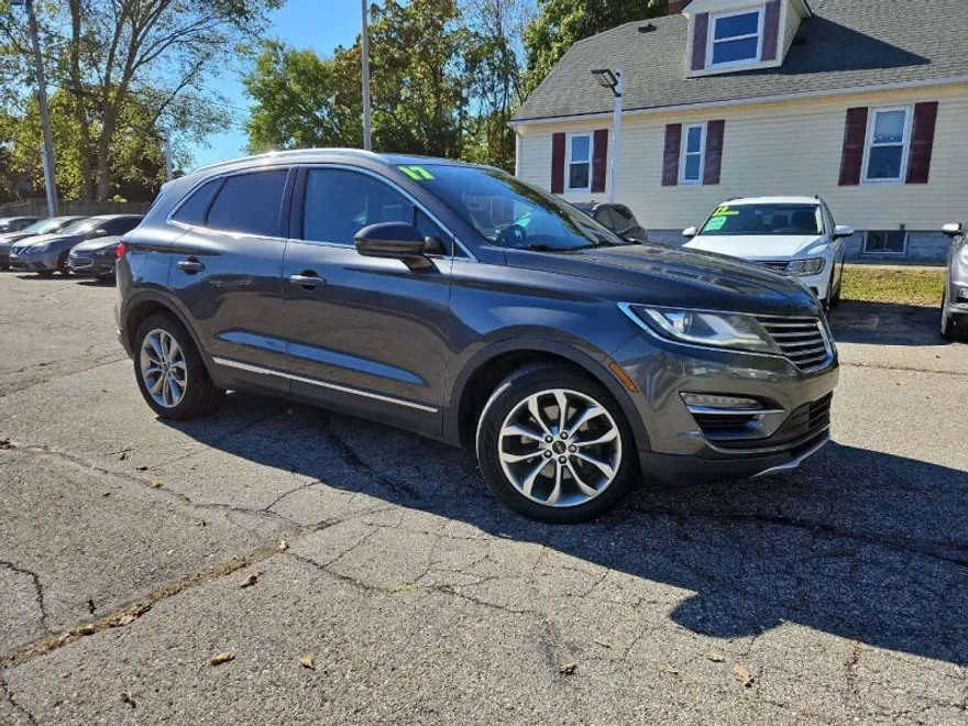 2017 Lincoln MKC Select photo 1