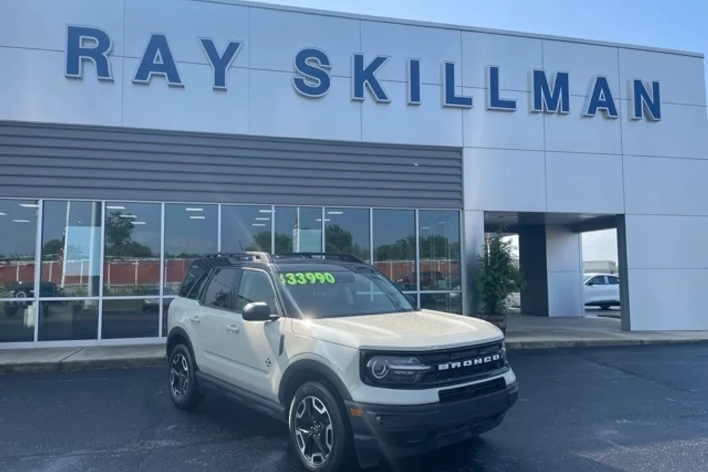 2024 Ford Bronco Sport Outer Banks photo 1