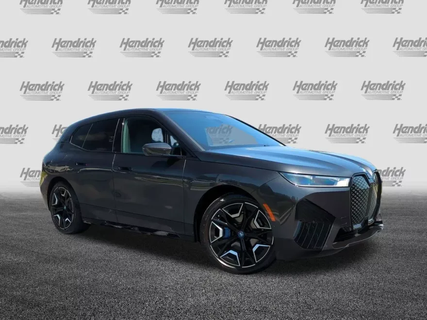 2025 Bmw iX photo 1