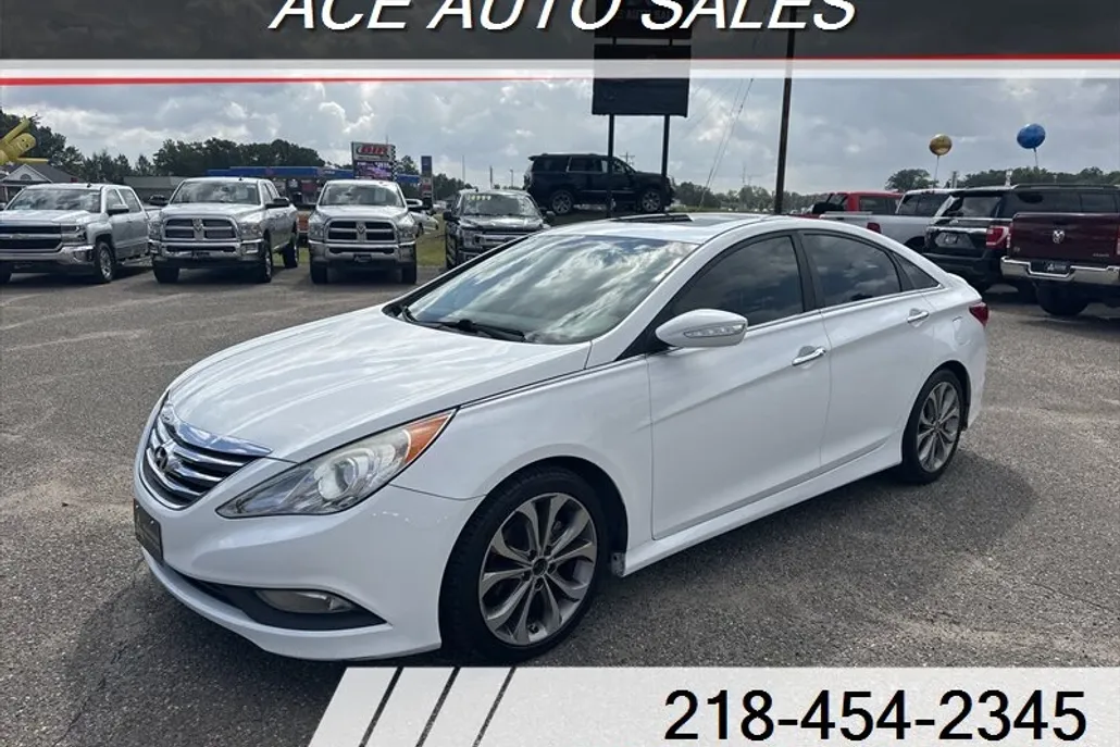 2014 Hyundai Sonata SE photo 1