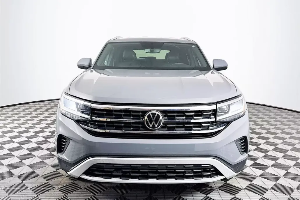 2021 Volkswagen Atlas Cross Sport SE Technology photo 1