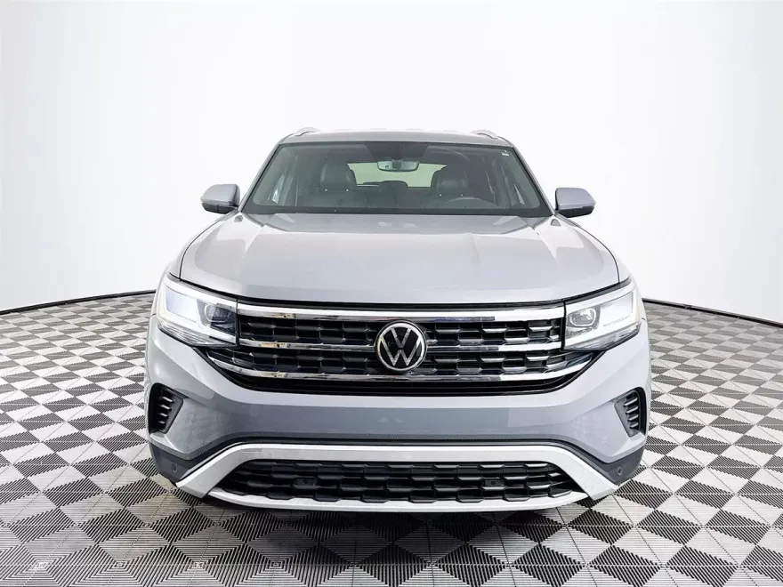 2021 Volkswagen Atlas Cross Sport SE Technology photo 1