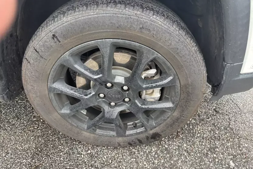 2023 Jeep Compass Altitude photo 1