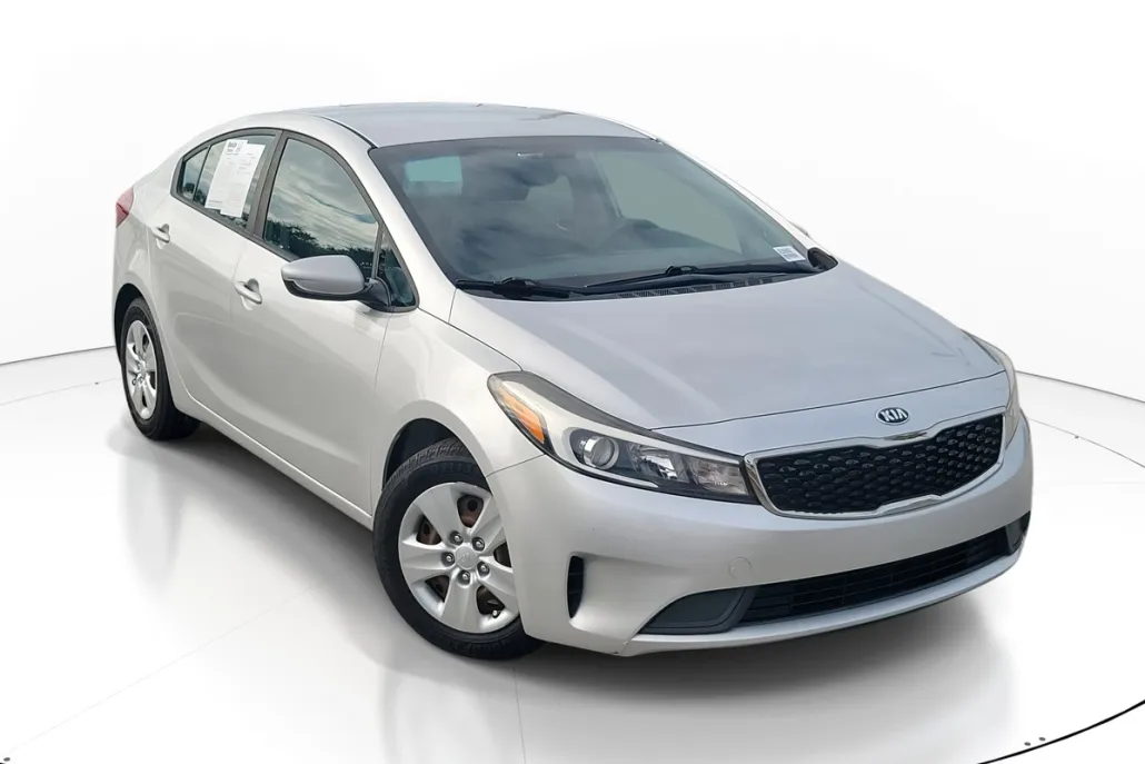 2018 Kia Forte LX Base photo 1