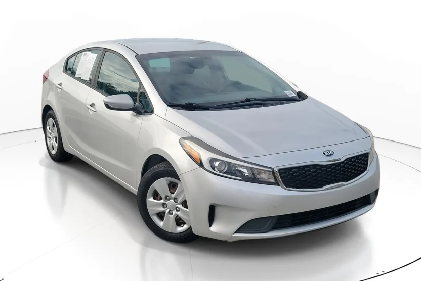 2018 Kia Forte LX Base photo 1