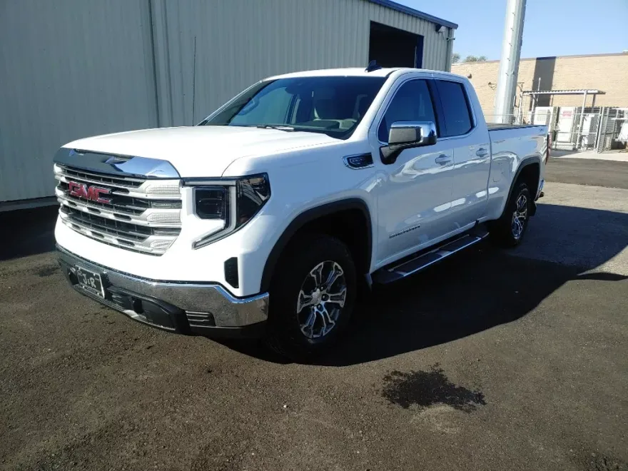2026 Gmc Sierra 1500 SLE photo 1