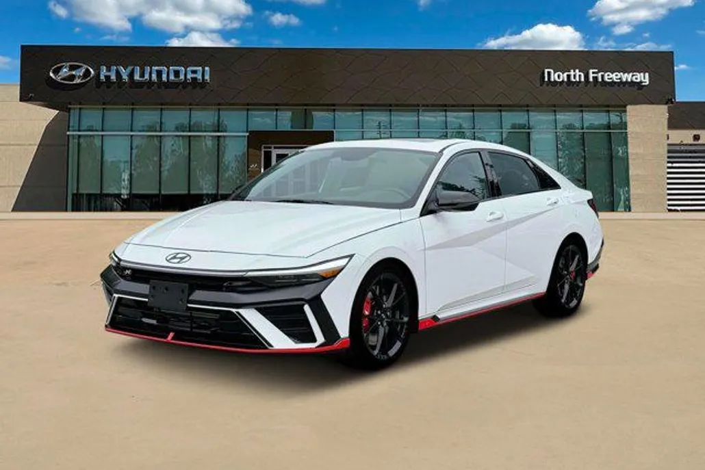 2025 Hyundai Elantra N Base photo 1