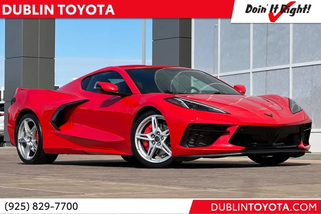 2022 Chevrolet Corvette Stingray 2LT photo 1