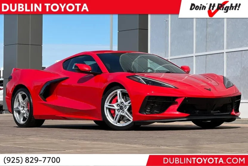 2022 Chevrolet Corvette Stingray 2LT photo 1
