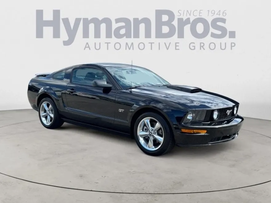 2007 Ford Mustang GT Deluxe photo 1