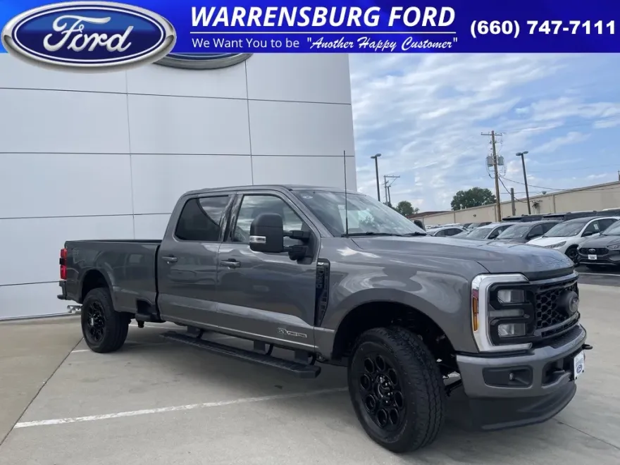 2025 Ford F-250 photo 1