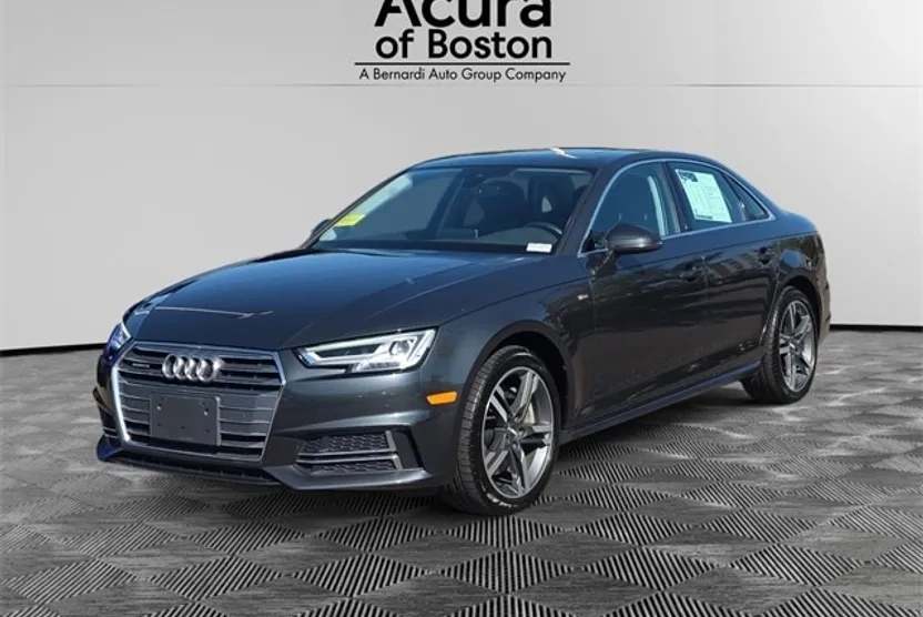 2017 Audi A4 Quattro Premium Plus photo 1