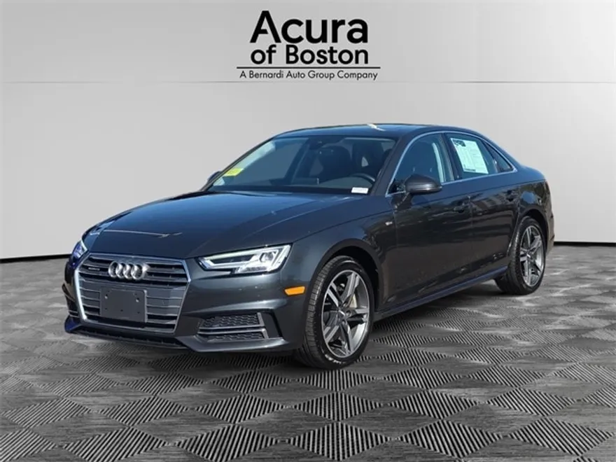 2017 Audi A4 Quattro Premium Plus photo 1