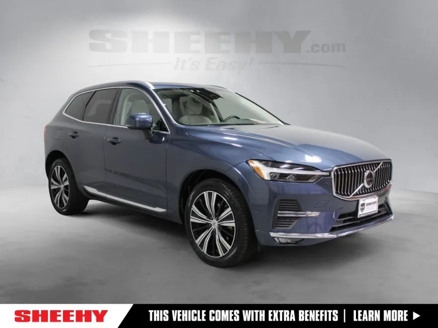 2023 Volvo XC60 B5 Plus photo 1