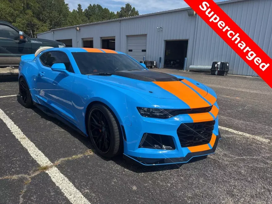 2023 Chevrolet Camaro SS photo 1