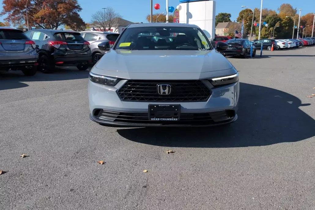 2025 Honda Accord SE photo 1