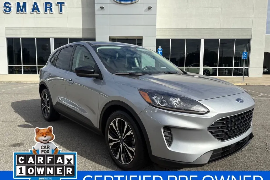 2022 Ford Escape SE photo 1