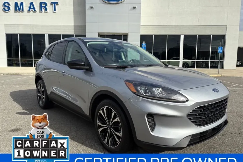 2022 Ford Escape SE photo 1