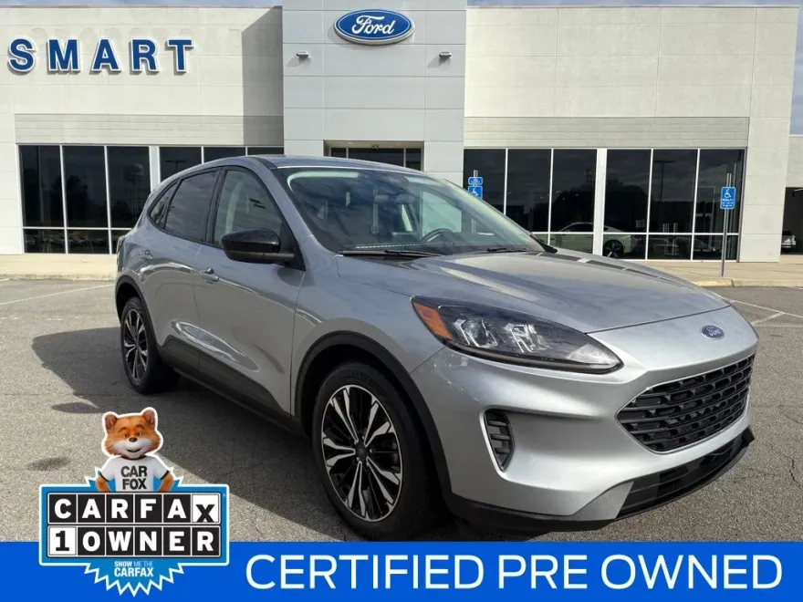 2022 Ford Escape SE photo 1
