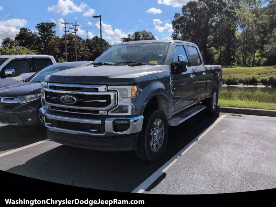 2022 Ford F-250 Lariat photo 1