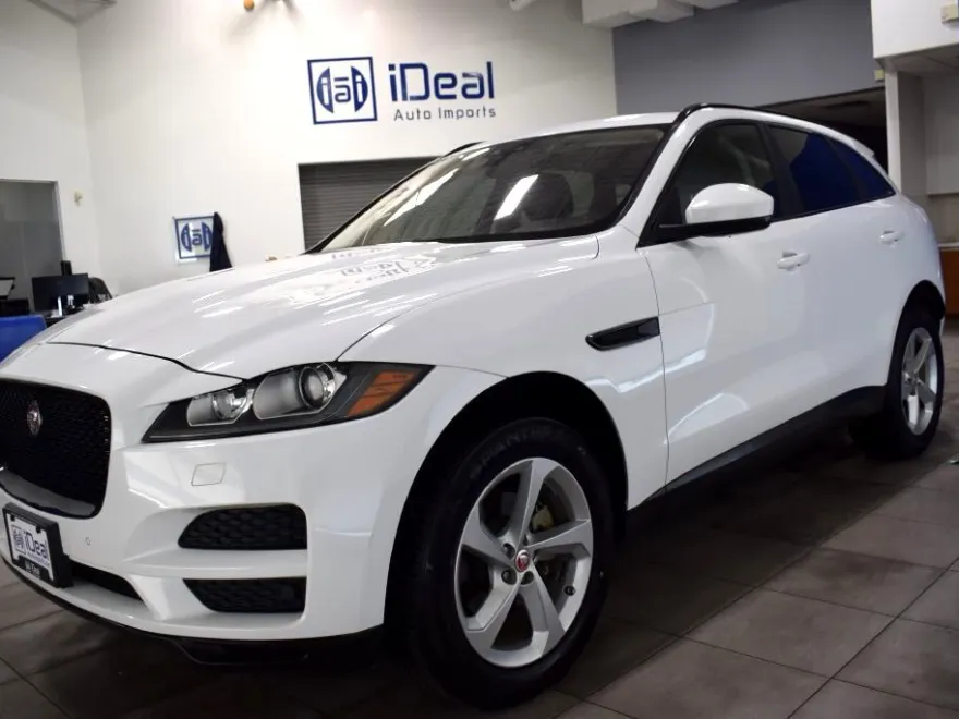 2018 Jaguar F-PACE Premium photo 1