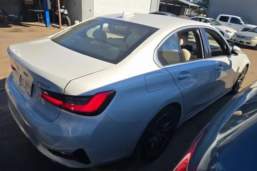 2019 Bmw 330i Sedan photo 1