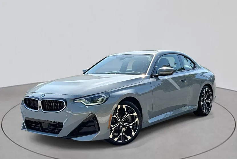 2025 Bmw 230i photo 1
