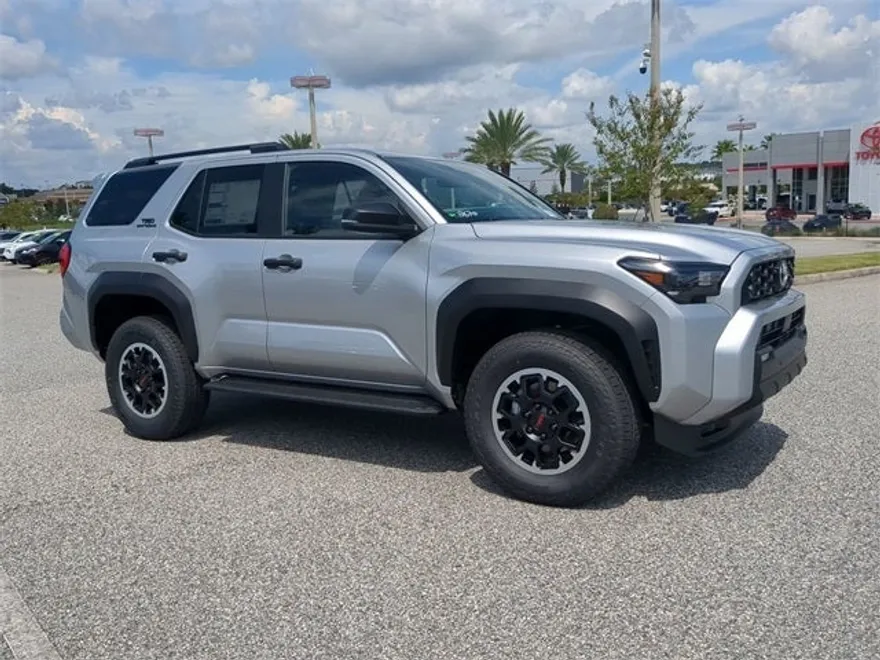 2025 Toyota 4Runner TRD Off-Road photo 1