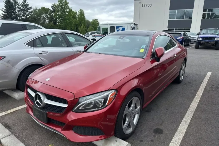 2017 Mercedes Benz C 300 4MATIC Coupe photo 1