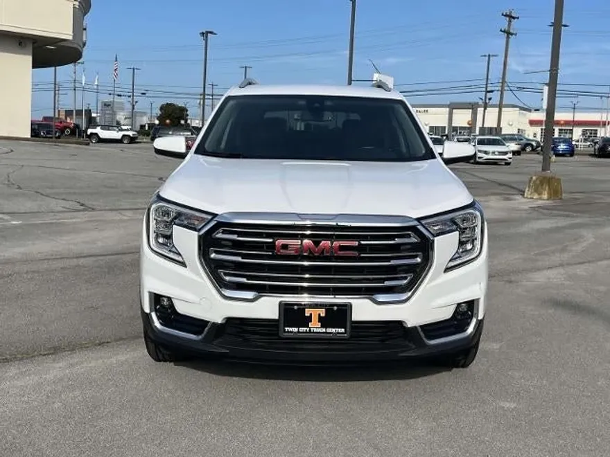 2024 Gmc Terrain SLT photo 1
