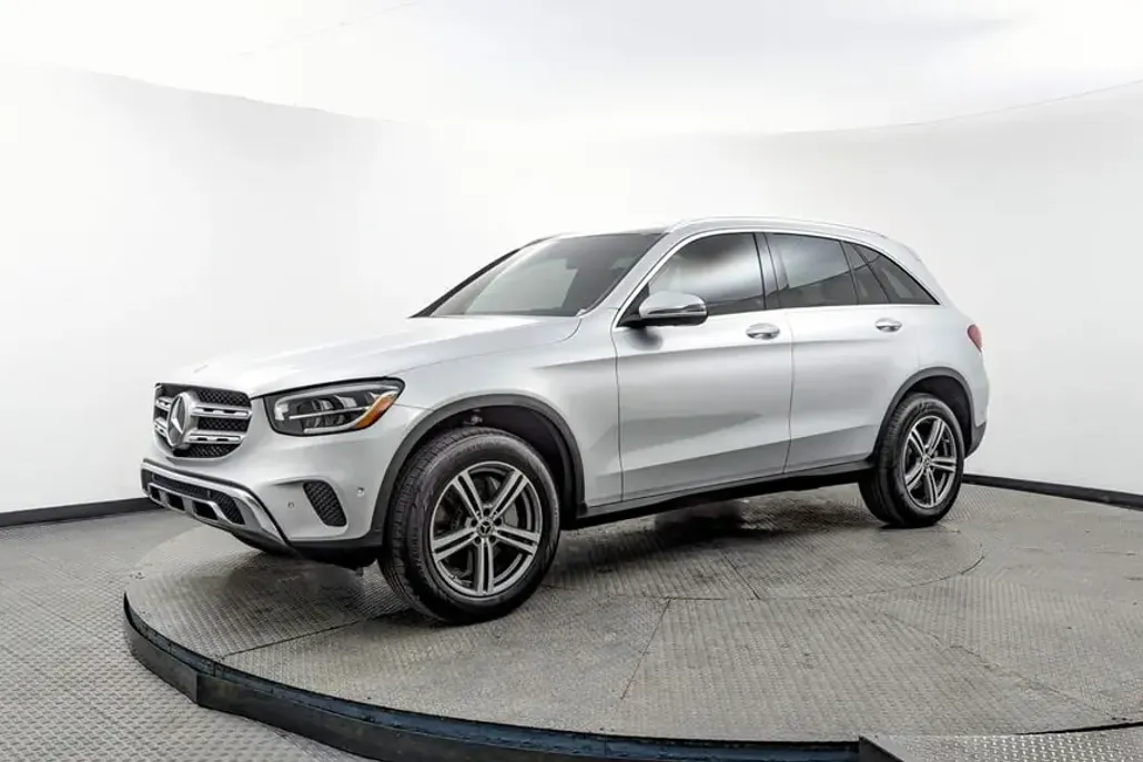 2020 Mercedes Benz GLC 300 photo 1