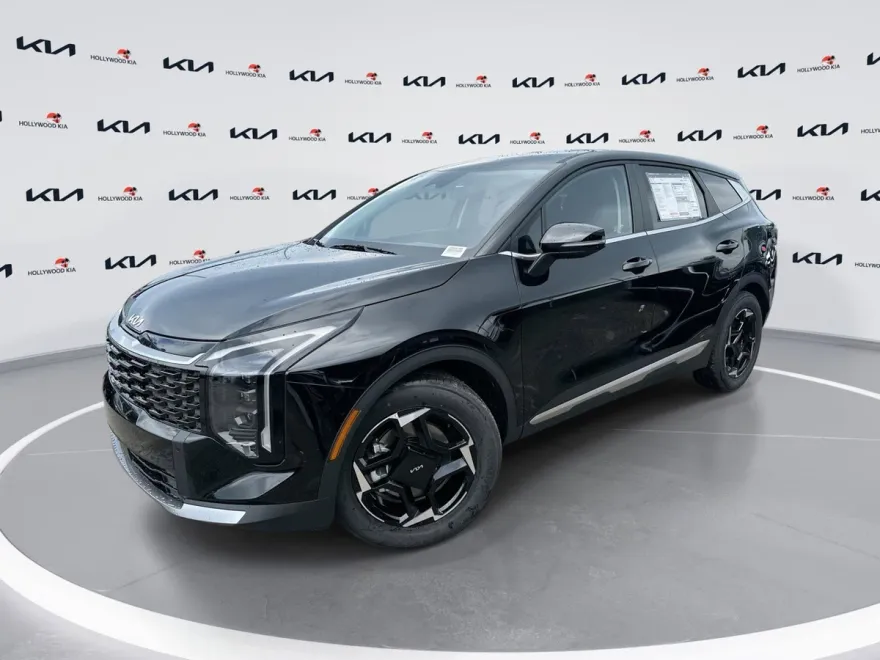 2026 Kia Sportage EX photo 1