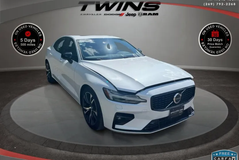2025 Volvo S60 B5 AWD Core photo 1