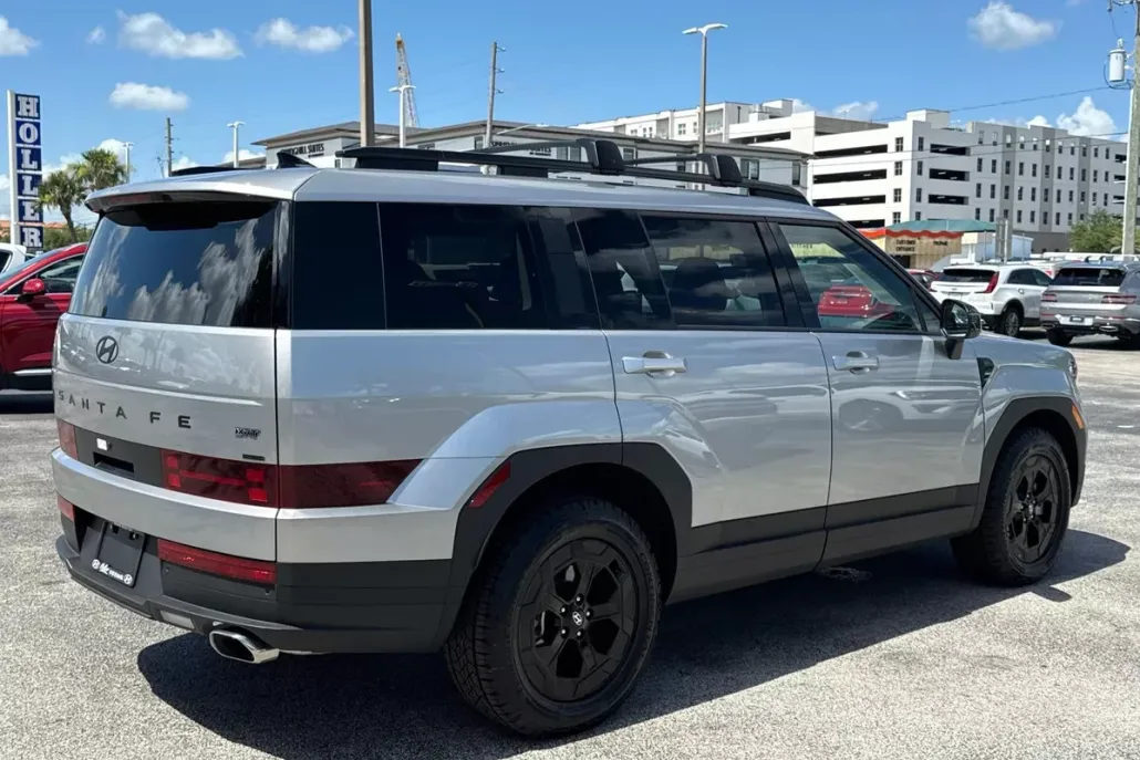 2025 Hyundai Santa Fe XRT photo 1