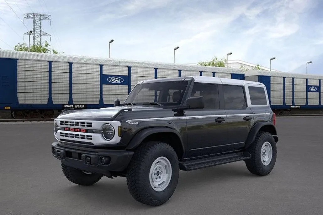 2025 Ford Bronco Heritage First Edition photo 1